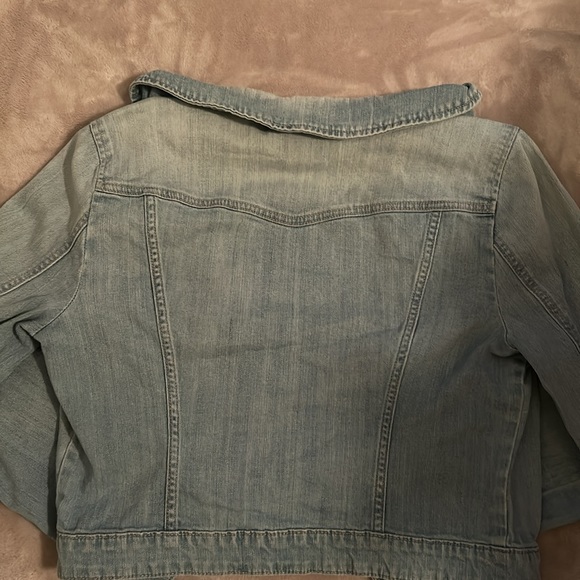 Jean Jacket - Picture 5 of 5